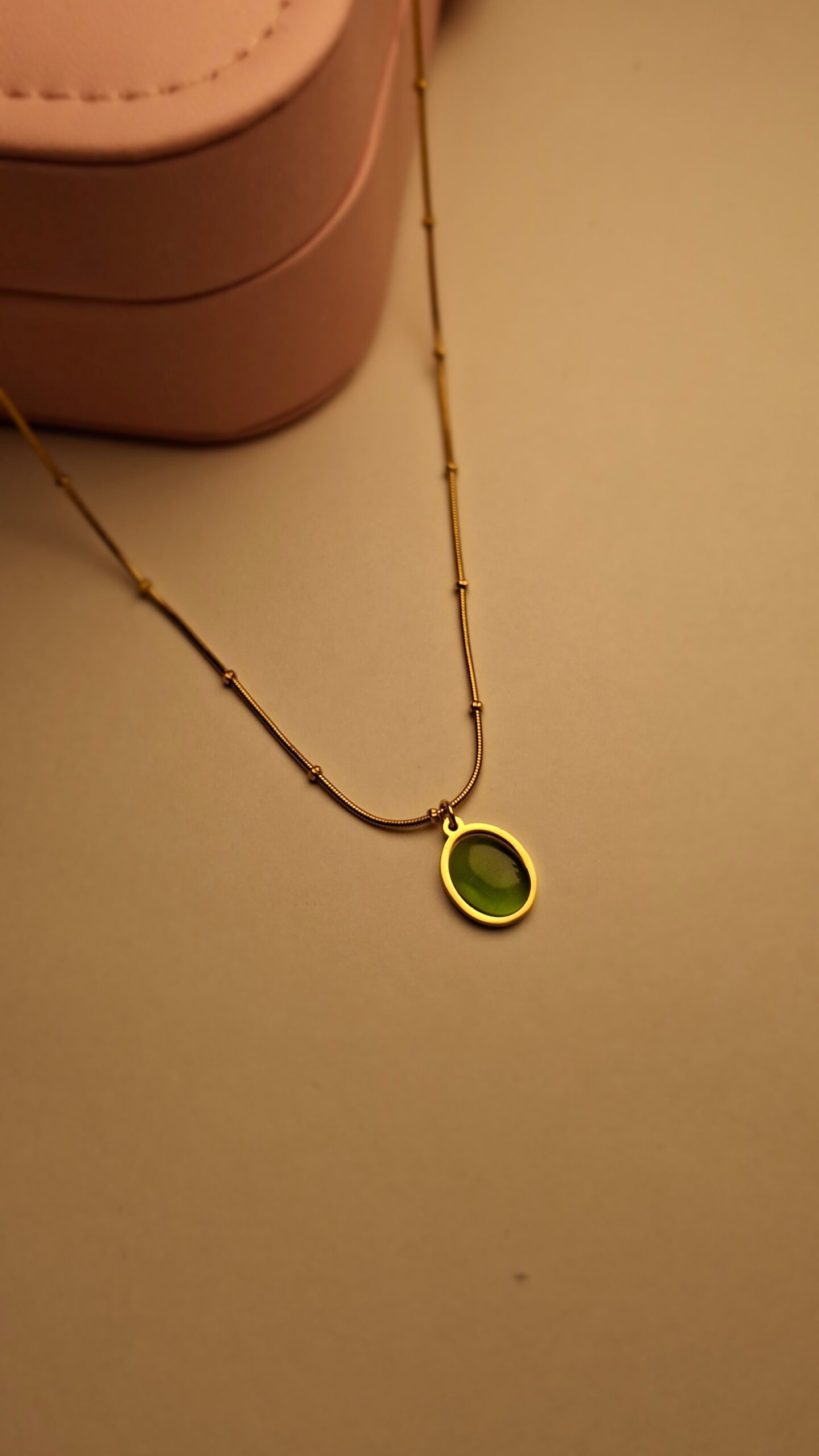 20251005_151600 Green Gem Oval Charm Golden Necklace